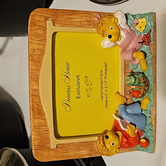Vintage Berenstain Bears frame - Picture 1 of 6